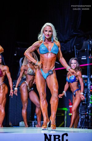 BIKINI МАСТЕРА +35